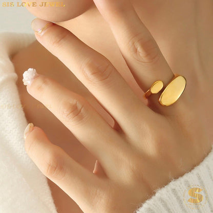 Modern Muse Adjustable Ring R009