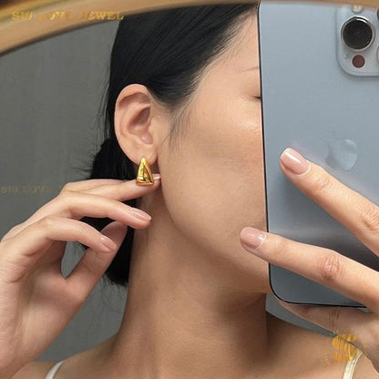 Geometric Triangle Stud Earrings S048