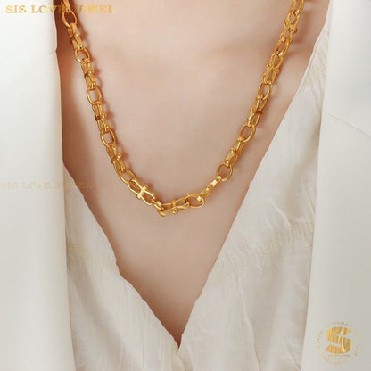 Luxe Chain Adornment Necklace N091