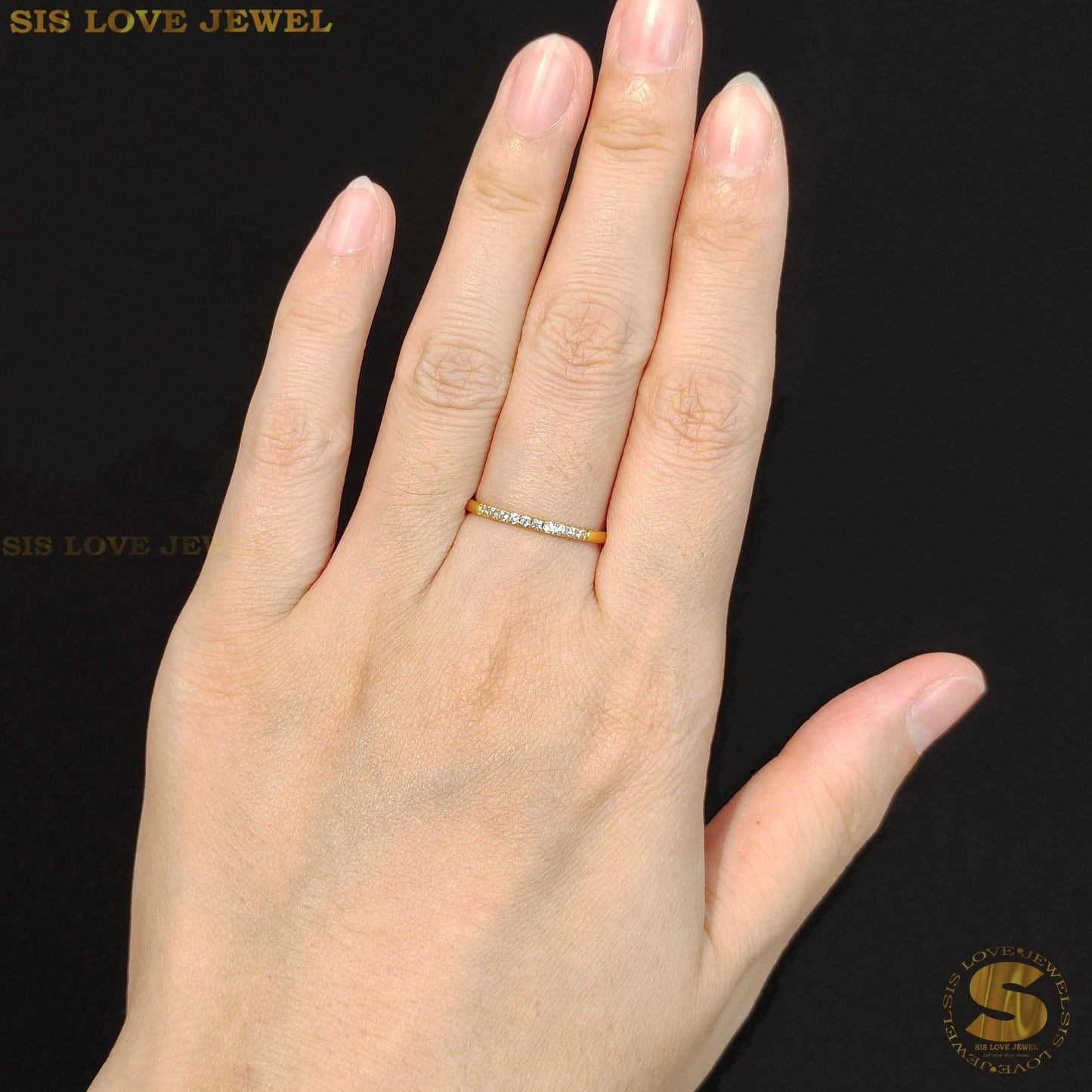 Luxe Sparkle Zirconia Band Ring R097