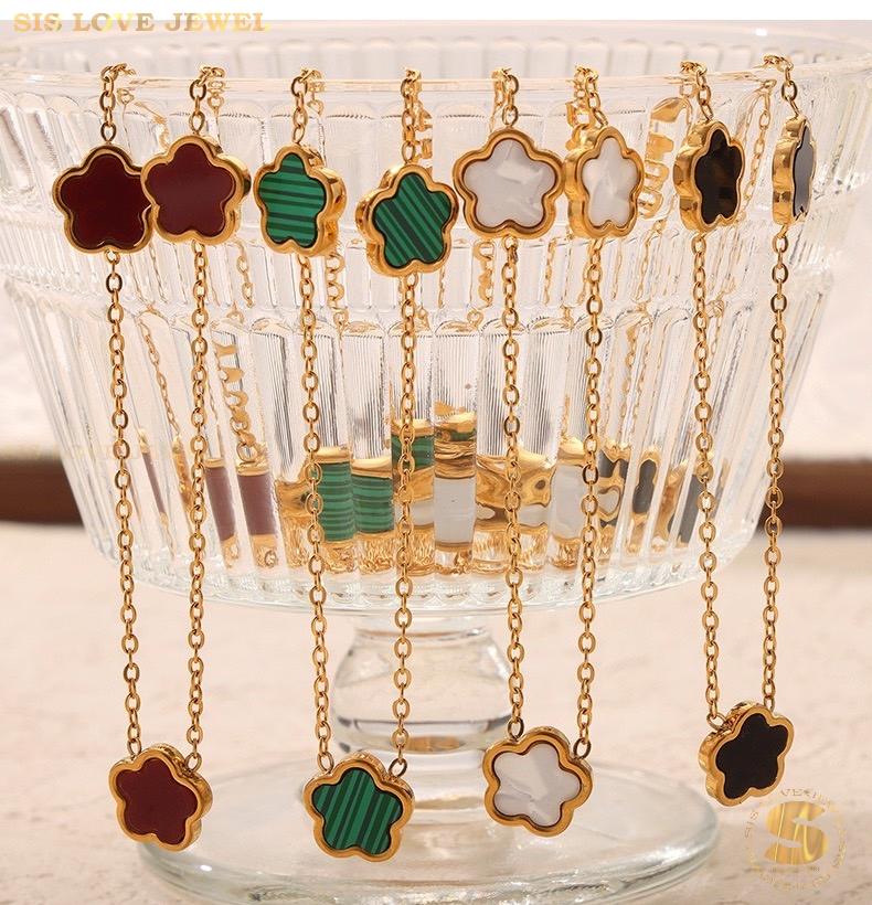 Noir Elegance Sakura Necklace N112