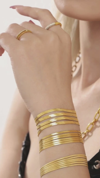 Snake Layer Chain Bracelet B199