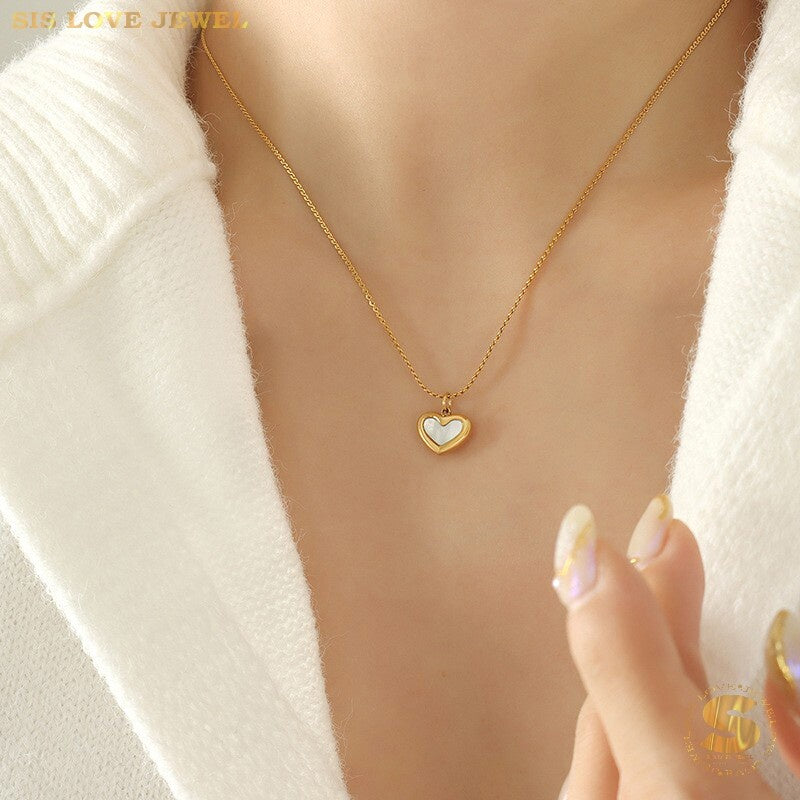 Shell Heart Necklace N021