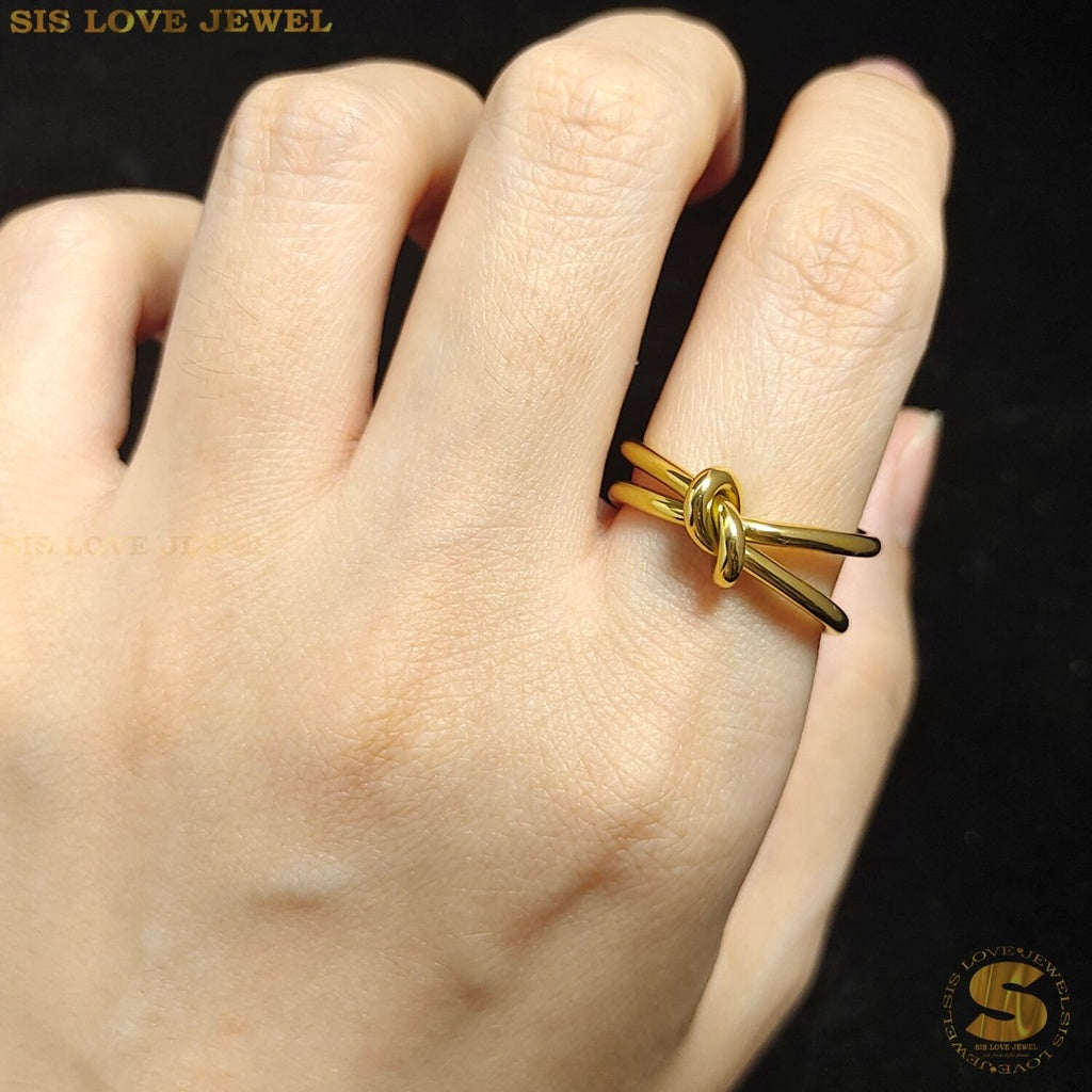 Simple Knot Ring R056