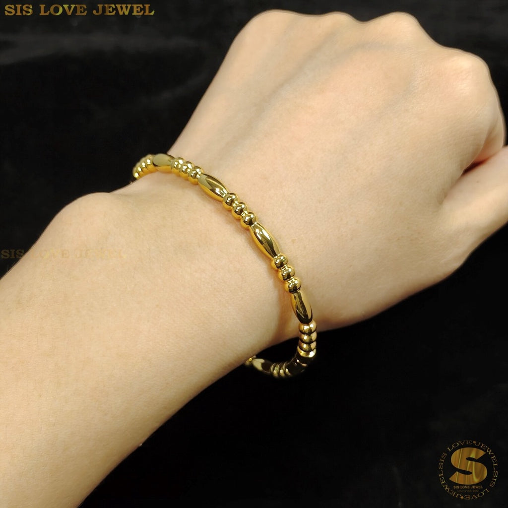 Minimalist Oval Bangle H095