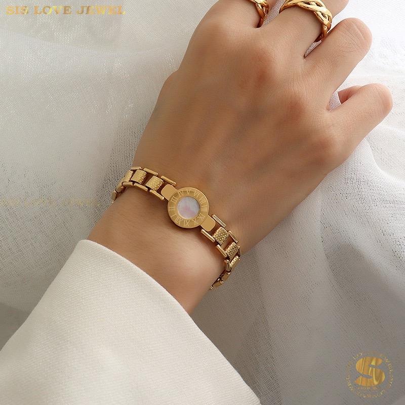 Shell Roman Bracelet B205