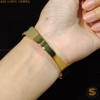 Thick Oval Radiant Twist Bangle H133